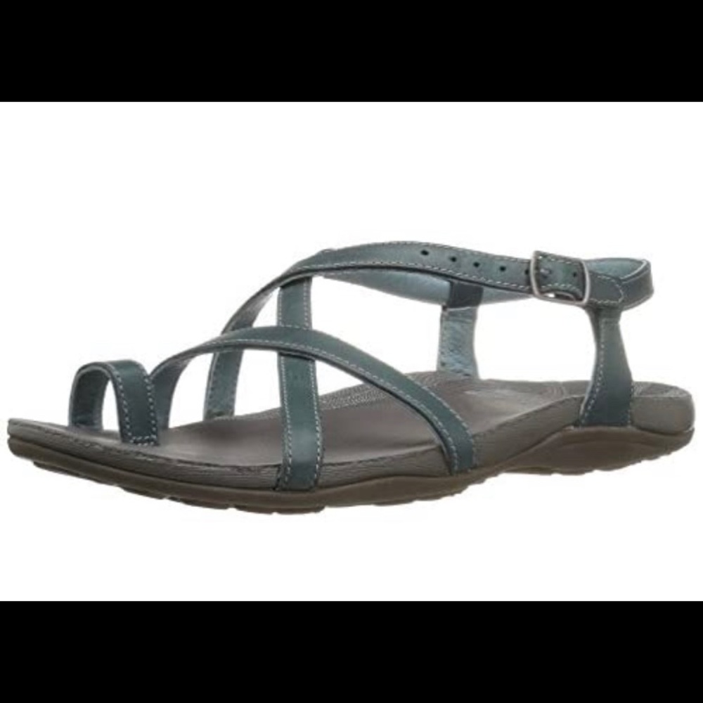 Chaco Dorra sandals NIB - teal
